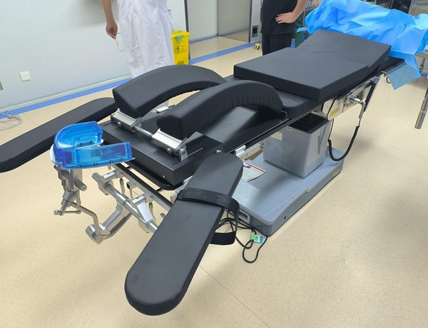 弓形脊柱手术托架厂家