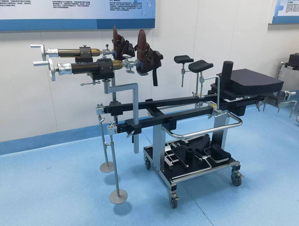 特殊牵引架定制